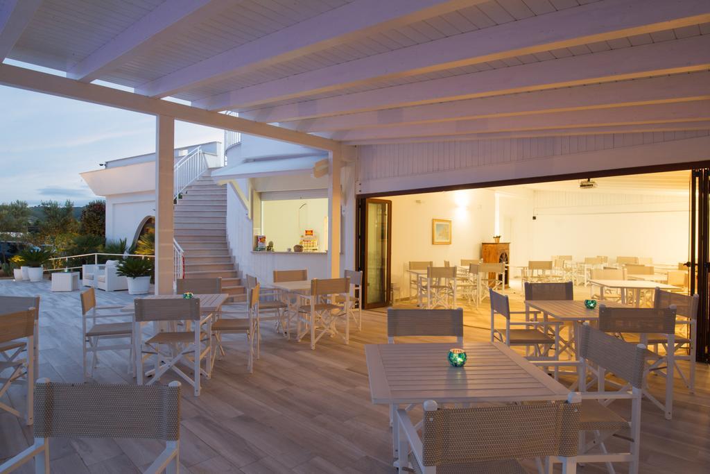 Garden Hotel Ripa Vieste Exterior foto